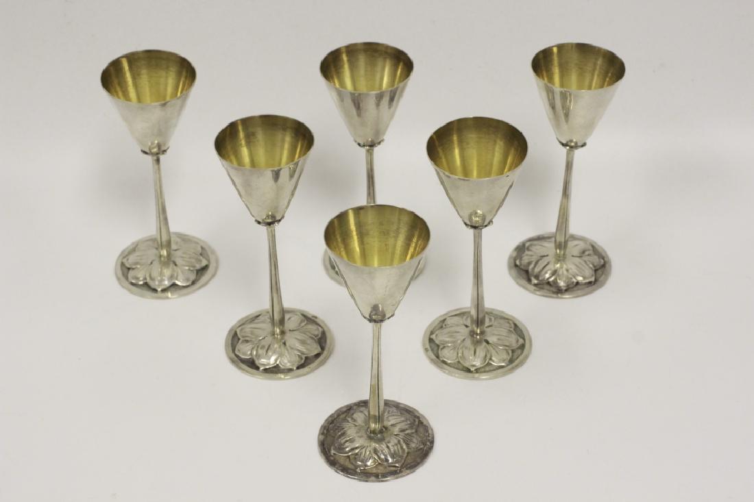 6 Russian 84 Silver Footed Vodka Shot: 6 Russian 84 Silver Footed Vodka Shot. Dimensions- H- 4.5" x Dia- 1.5". Total Weight- 286g/9.2ozt