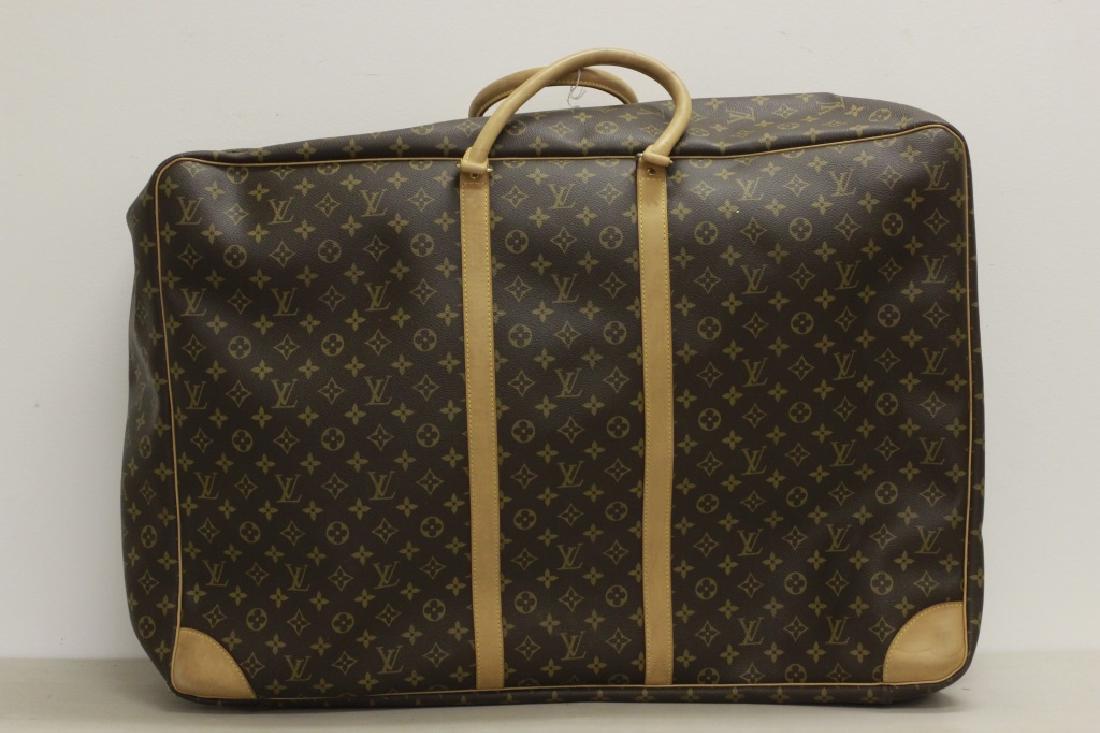 Large Louis Vuitton Suitcase (1 of 8)