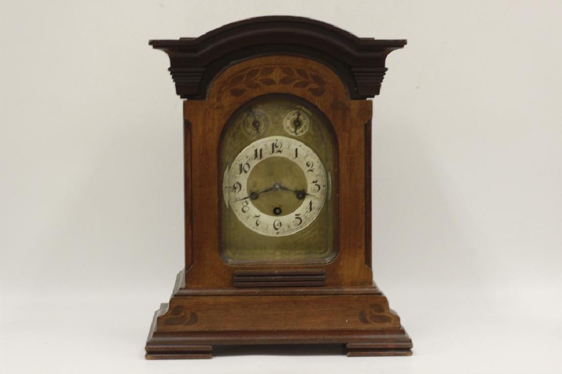 German Old Wood Mantel Clock w/ Key & Pendulum (1 of 7)