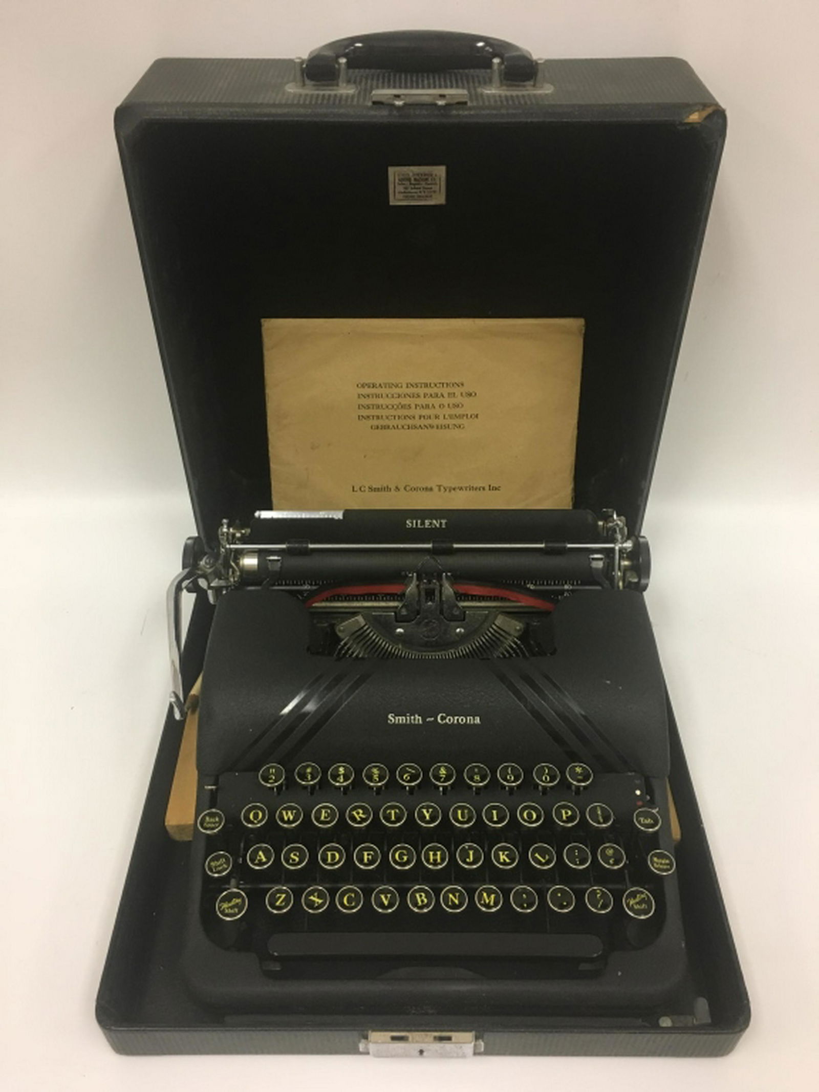 Smith Corona Silent Typewriter Probably 1950's (1 of 5)