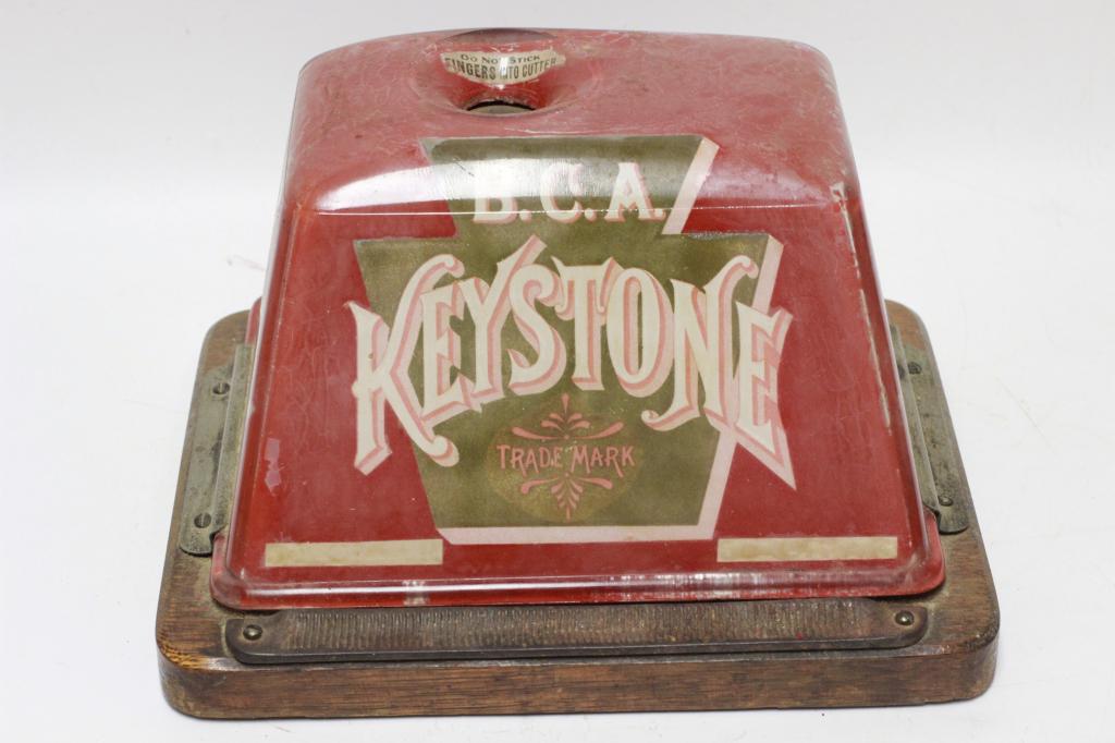 Key Wound Mechanical Advertising Cigar Cutter (1 of 4)