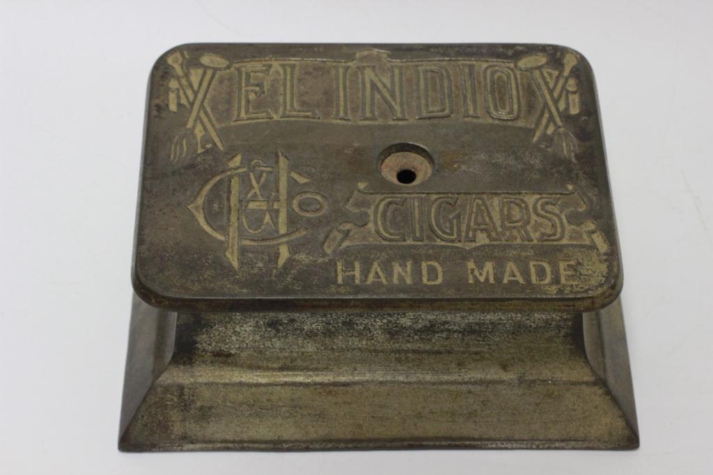 Country Cigar Store Key Wound Mechanical Cutter (1 of 4)