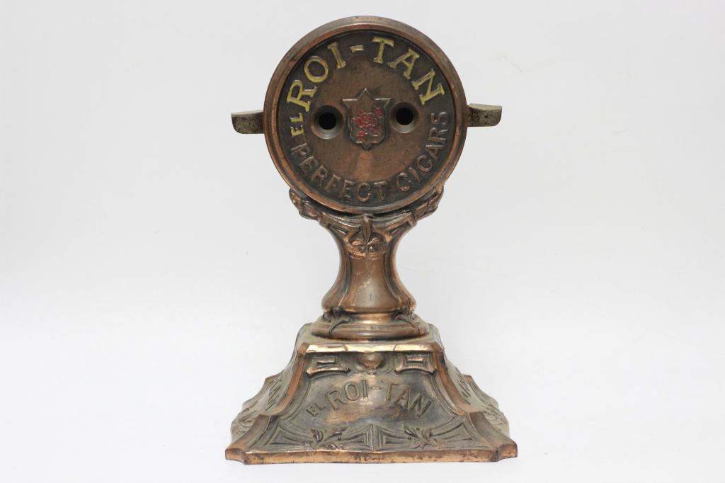 Figural Desk Cigar Cutter with 2 Holes (1 of 6)