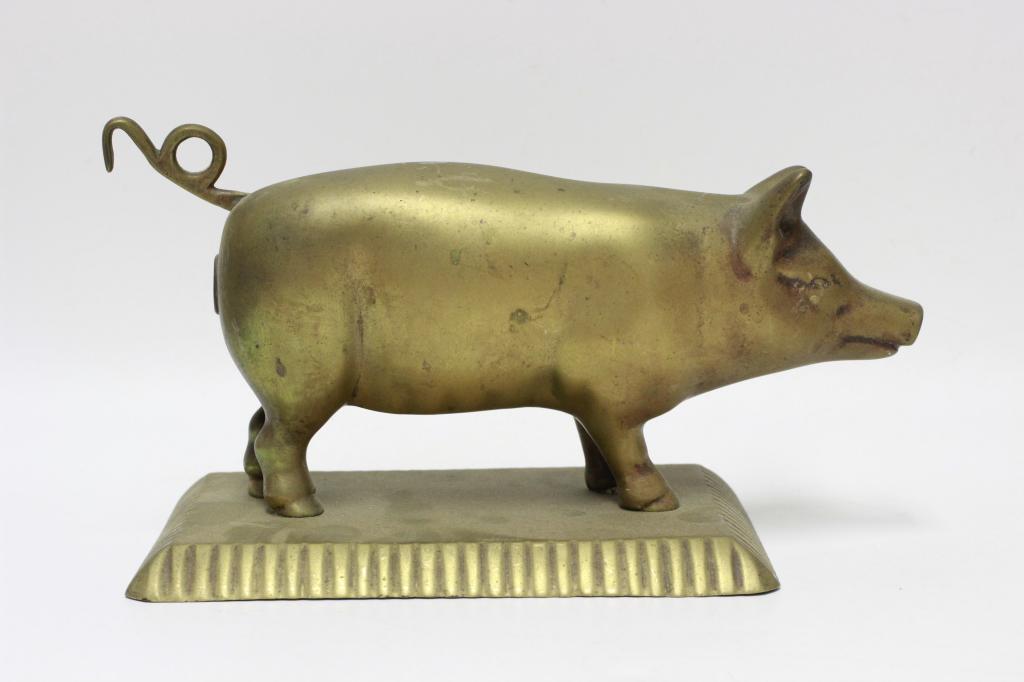Bronze Porker Pig Cigar Cutter (1 of 4)