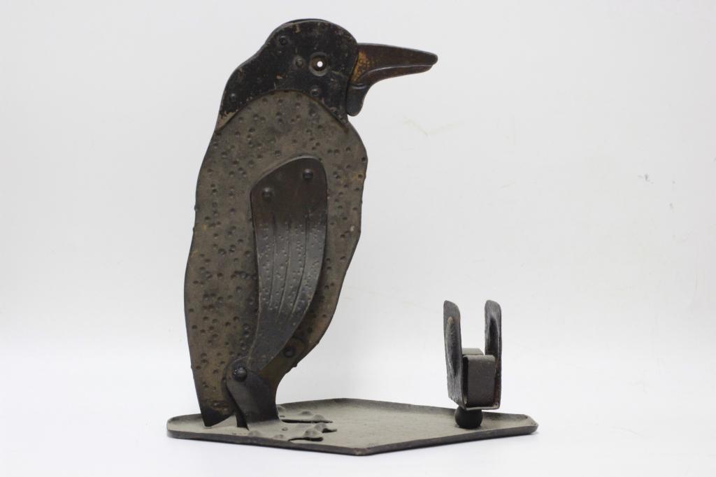 Figural Metal Penguin Desk Cigar Cutter (1 of 6)