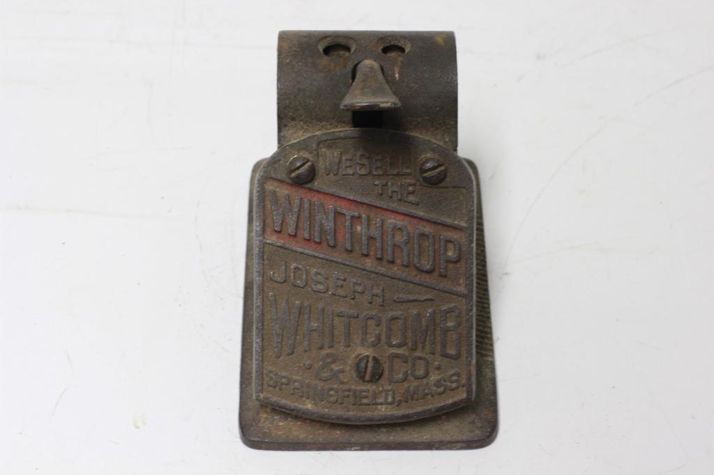 Push Down Advertising 2Hole Cast Iron Cigar Cutter (1 of 4)