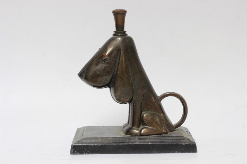 Art Deco Striker Spelter Metal Table Top Lighter (1 of 4)