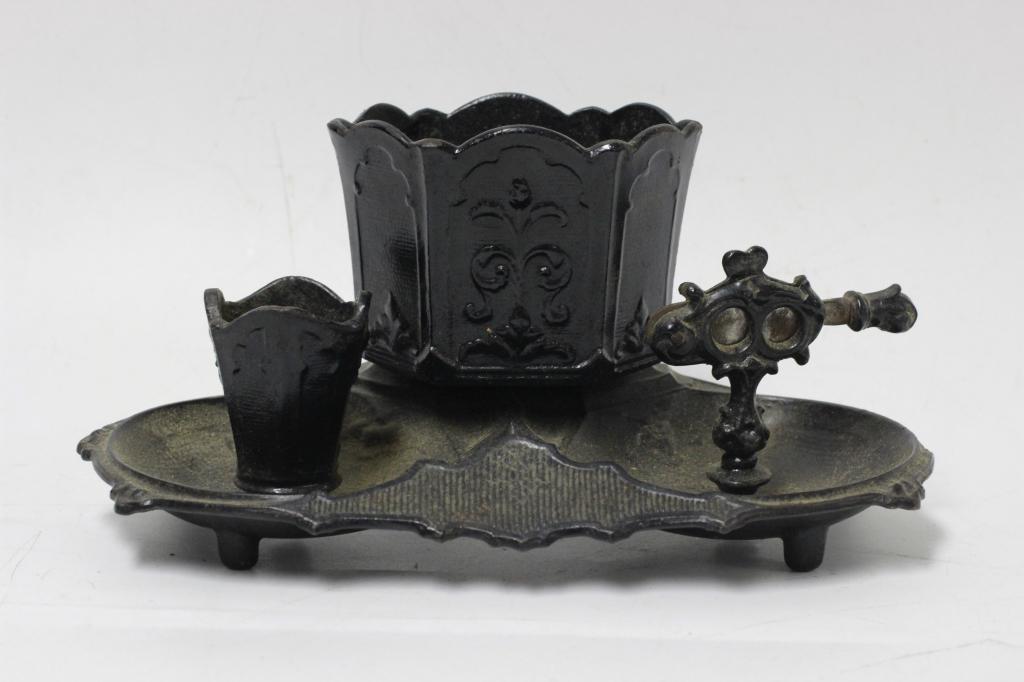 Cast Iron Cigar Cutter, Match Holder & Ashtray (1 of 5)