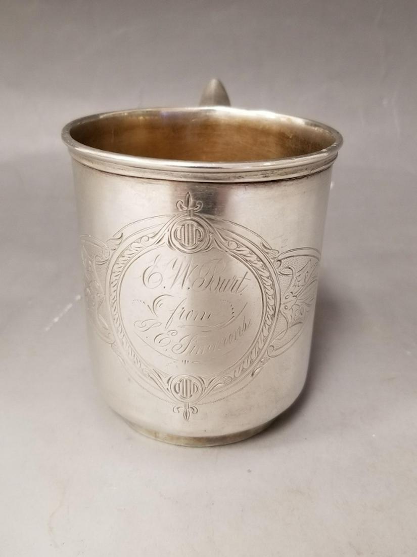 Southern Coin Silver Cup by Moses Eastman: Southern Coin Silver Cup by Moses Eastman. Savannah, GA. Circa 1840. Fully Hallmarked. Good Condition. Provenance From a Long Island, NY Collection. Total Weight- 126.4g/4ozt. Dimensions-Total H-3.5" 