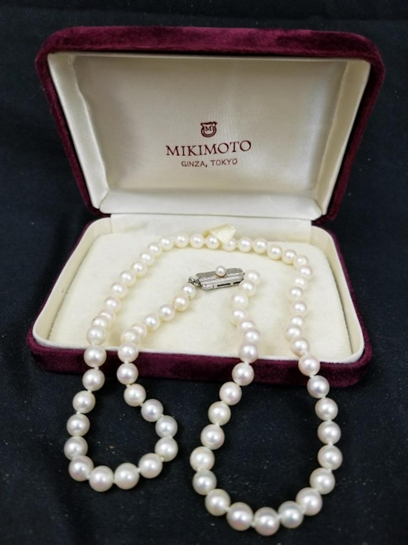 For Auction Mikimoto Pearl Necklace w/ Silver Clasp (0465) on Apr 26