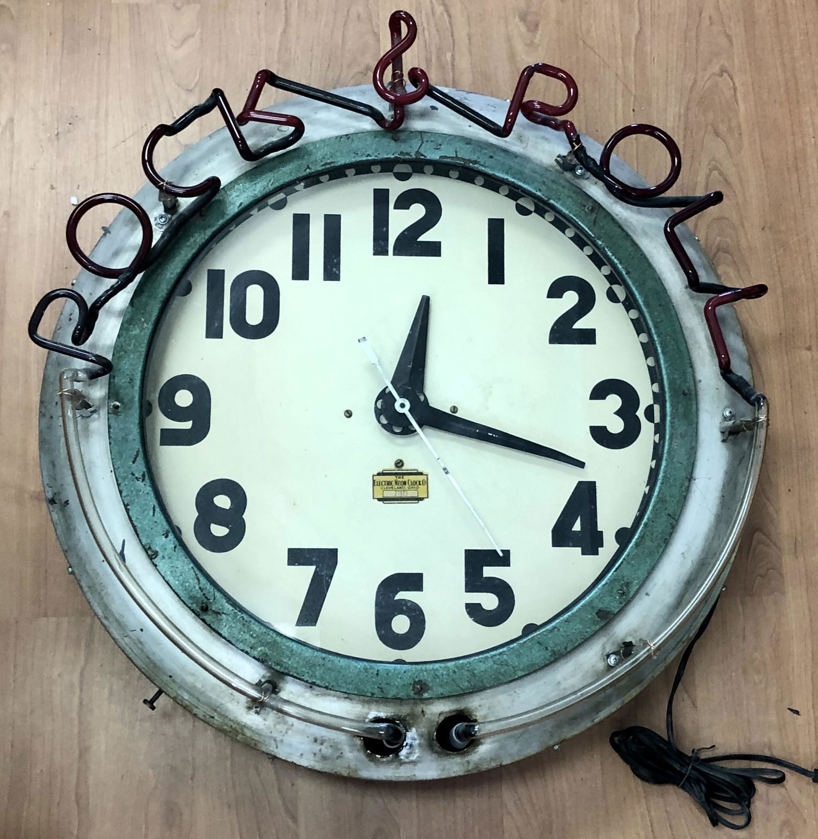 Unusual Large 1960 Clock with Rock & Roll Neon sign (1 of 5)