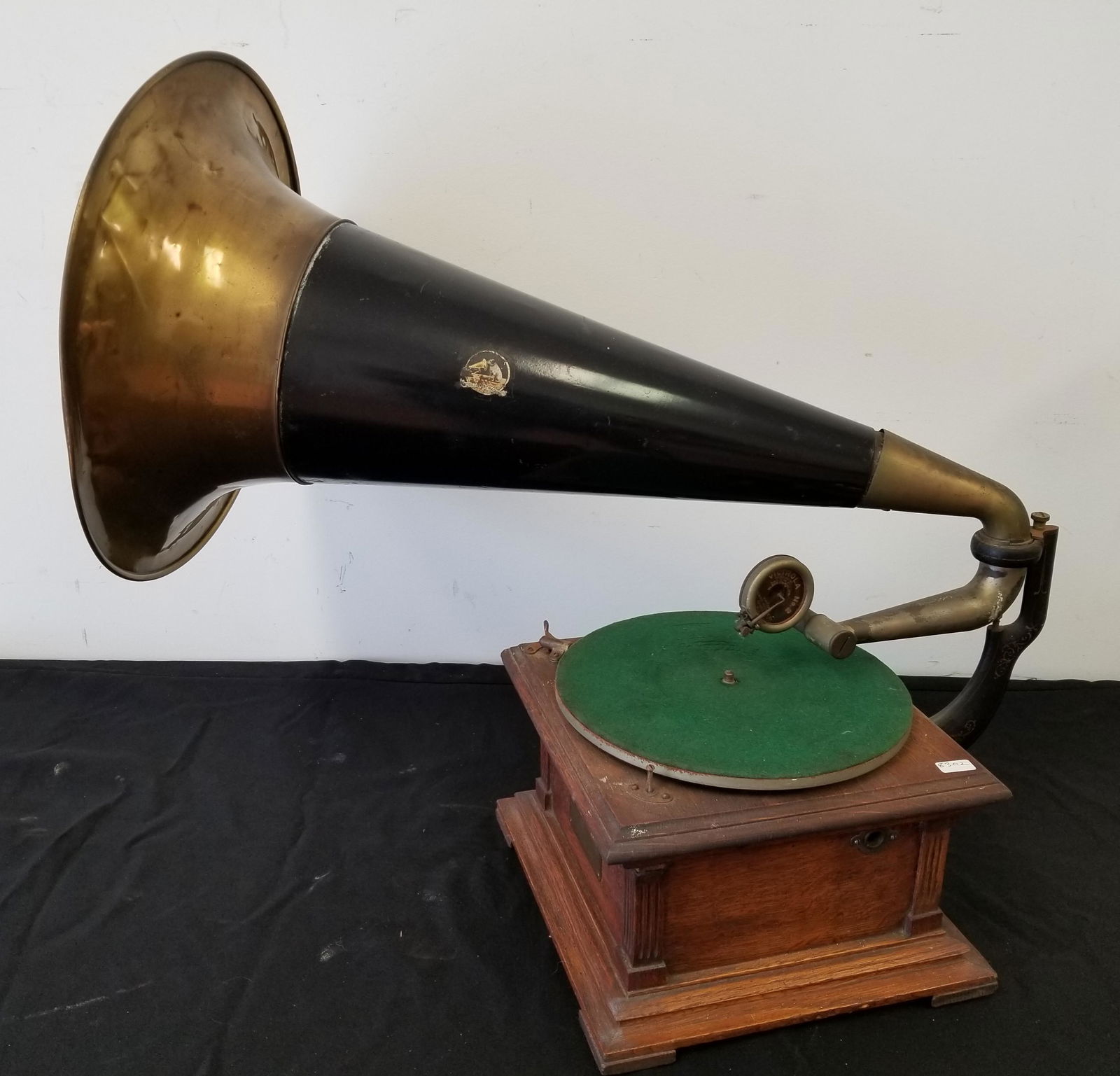 Antique Record Player w/ Original Horn (1 of 6)