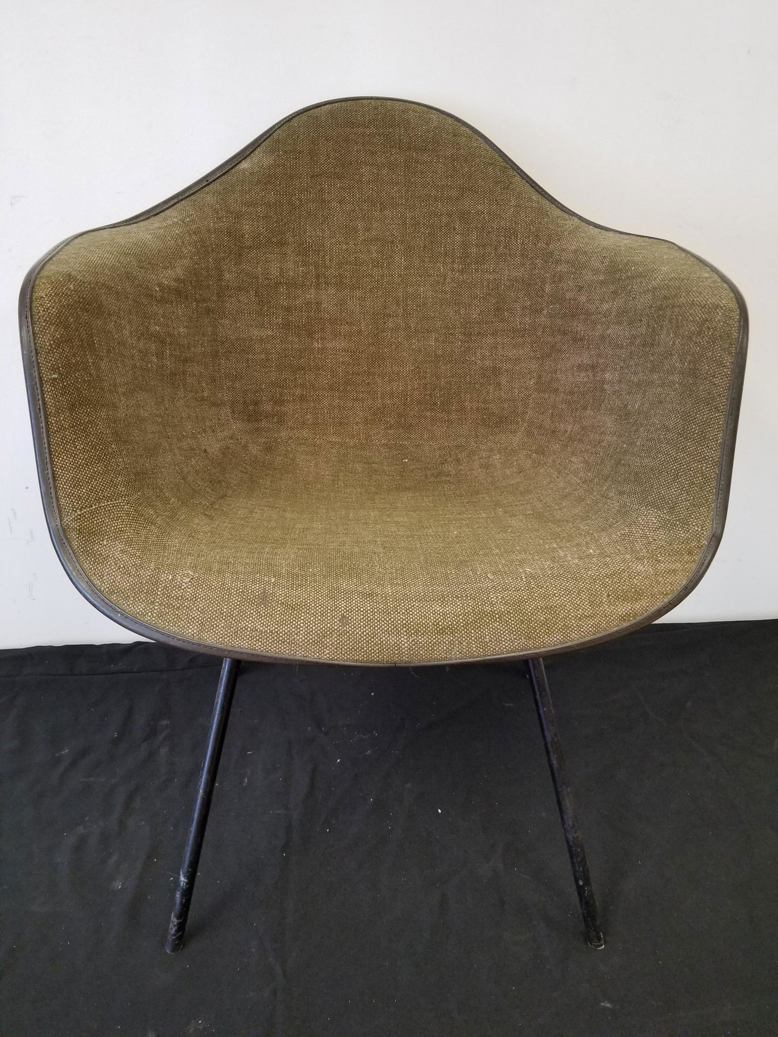 Charles Eames Early Chair by Herman Miller (1 of 7)