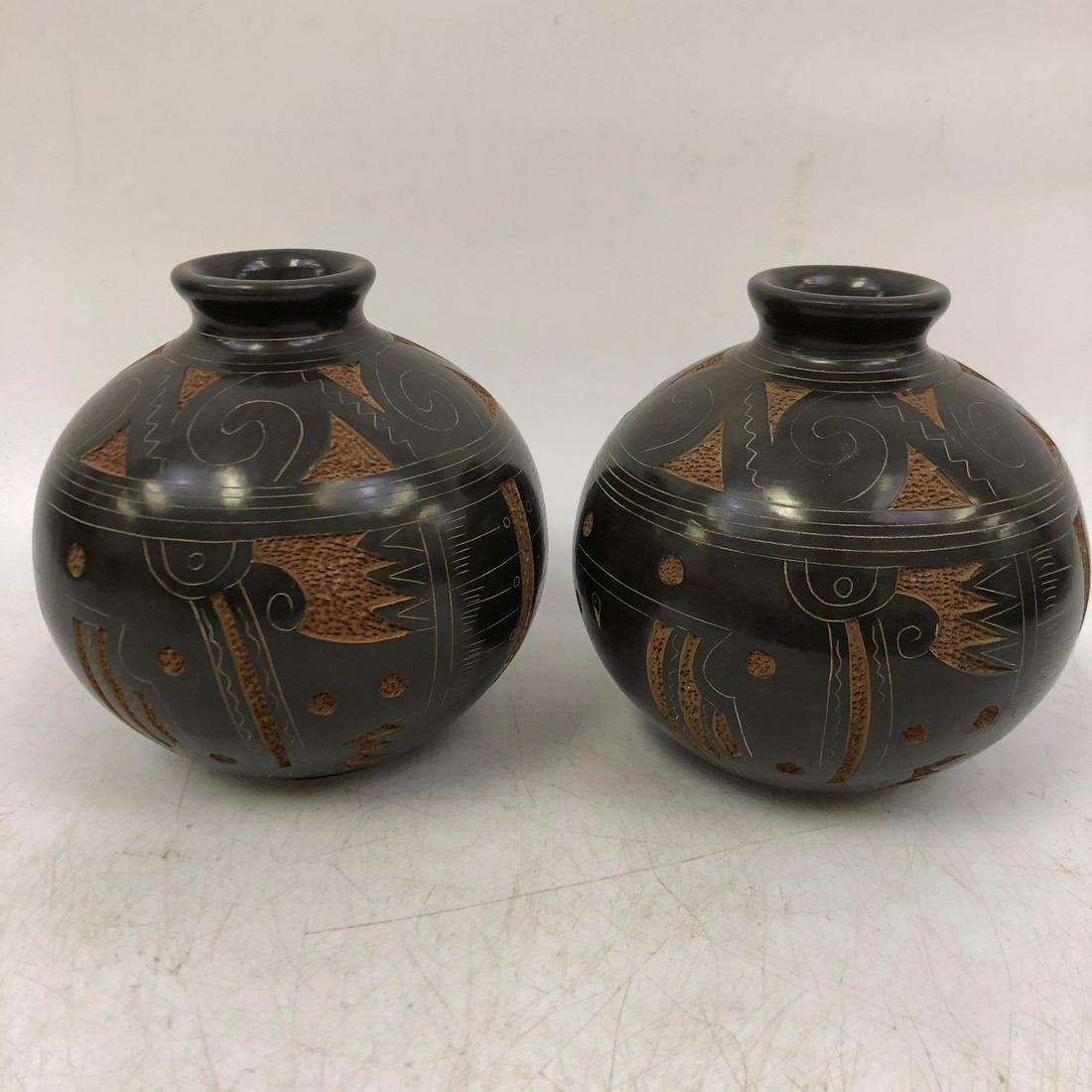 Pair of Terracotta Vases Roger Calero, Nicaragua (1 of 3)