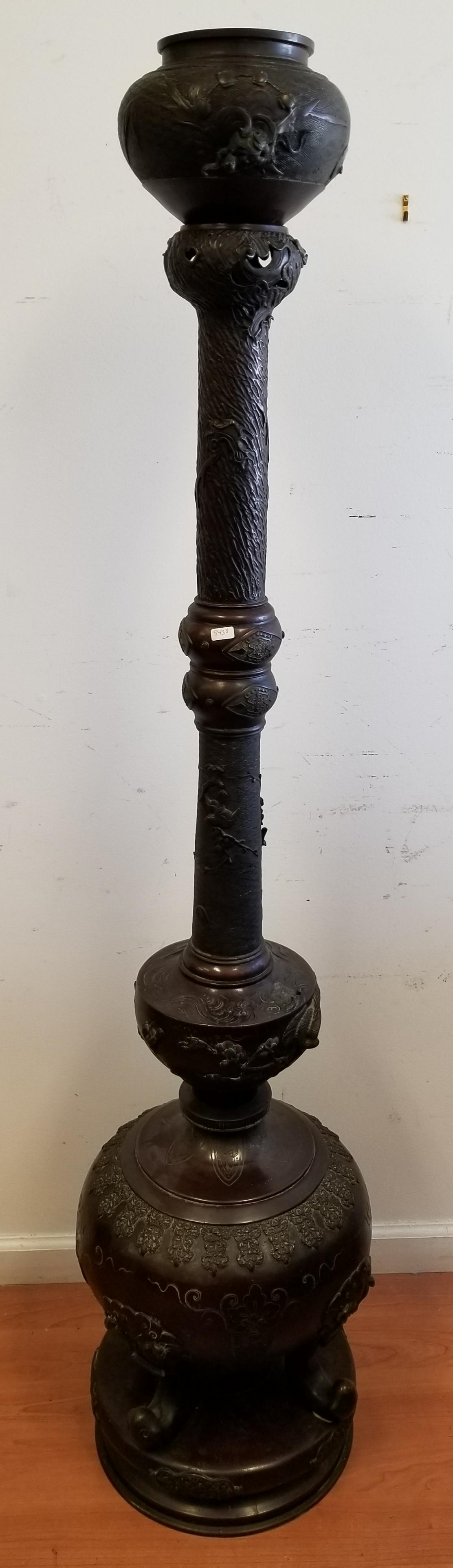 Monumental Chinese Antique Bronze Lamp (1 of 5)