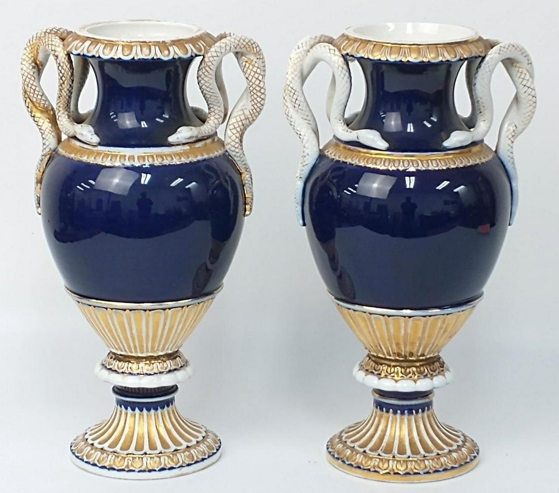 Meissen Pair 19th C Blue & White Porcelain Vases: Meissen Pair of 19th C Blue & White Porcelain Vases w/ Gold Gilt Decorations.Condition: Generally Good. Some Loss on Gilt Decoration.Dimensions: H-11".Provenance: From a Long Island, NY Collector.Plea