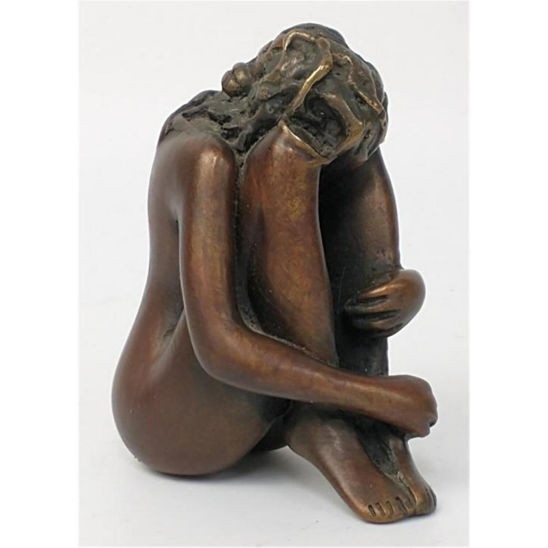 Bronze Figure of a Sitting Nude Woman, Bruno Bruni: Bronze Figure of a Sitting Nude Woman by Bruno Bruni, Italian (Born 1935). Fully Signed. Numbered 848/5000. Condition: Generally Very Good Condition. Dimensions: H-3.15". Provenance: From a Long Islan