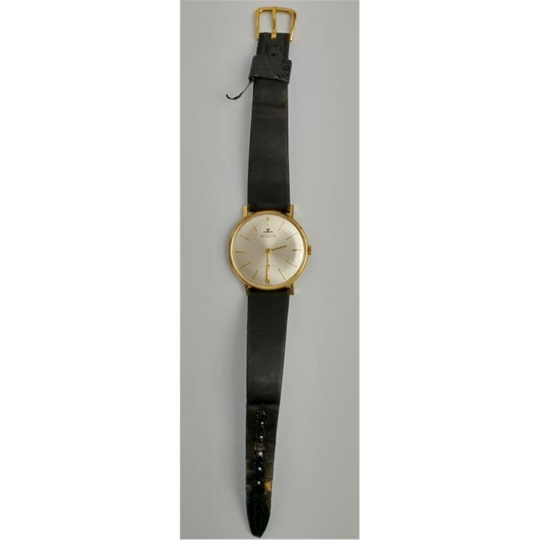 18K Gold Vintage "Le Coultre" Men's Wristwatch (1 of 4)