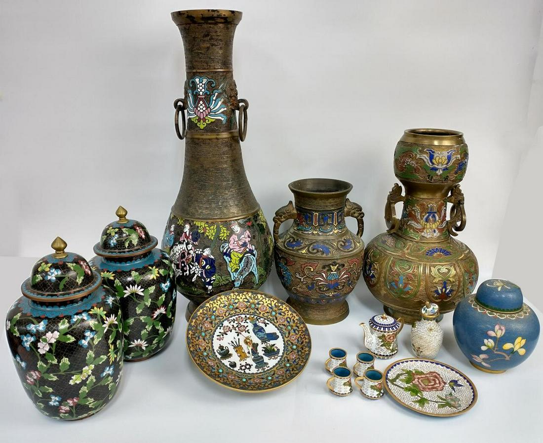 Large Lot of Chinese Cloisonne & Champleve (1 of 11)