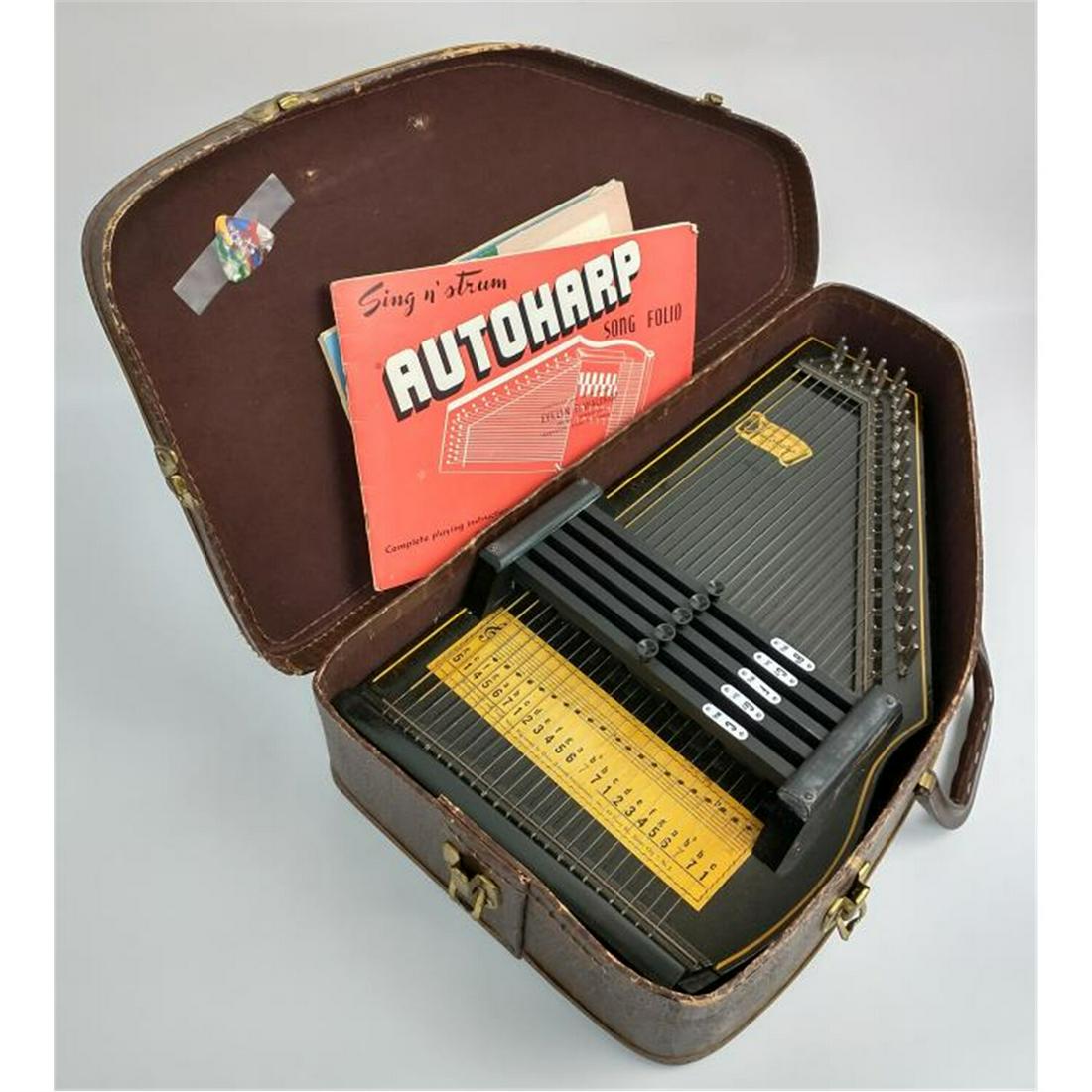 Old Autoharp by Oscar Schmidt, Circa 1950's (1 of 6)