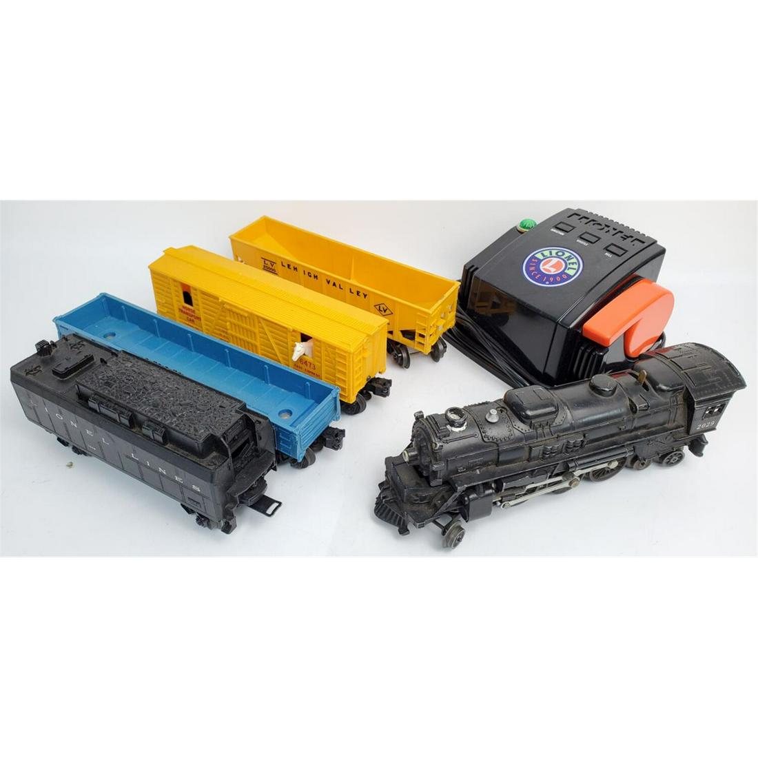 Large Lot of Lionel Train Parts (1 of 6)