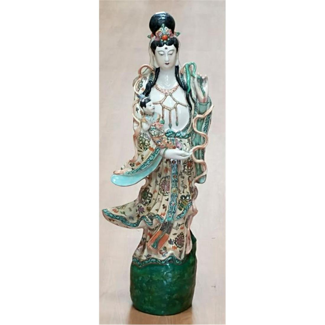 Large Chinese Ceramic Figure of Guan Yin. (1 of 6)