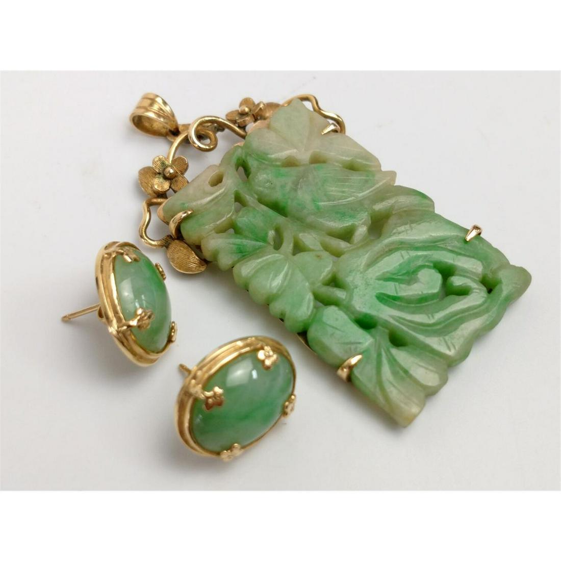 Chinese 3pc 14K Gold & Jade Pendant & Earrings (1 of 4)