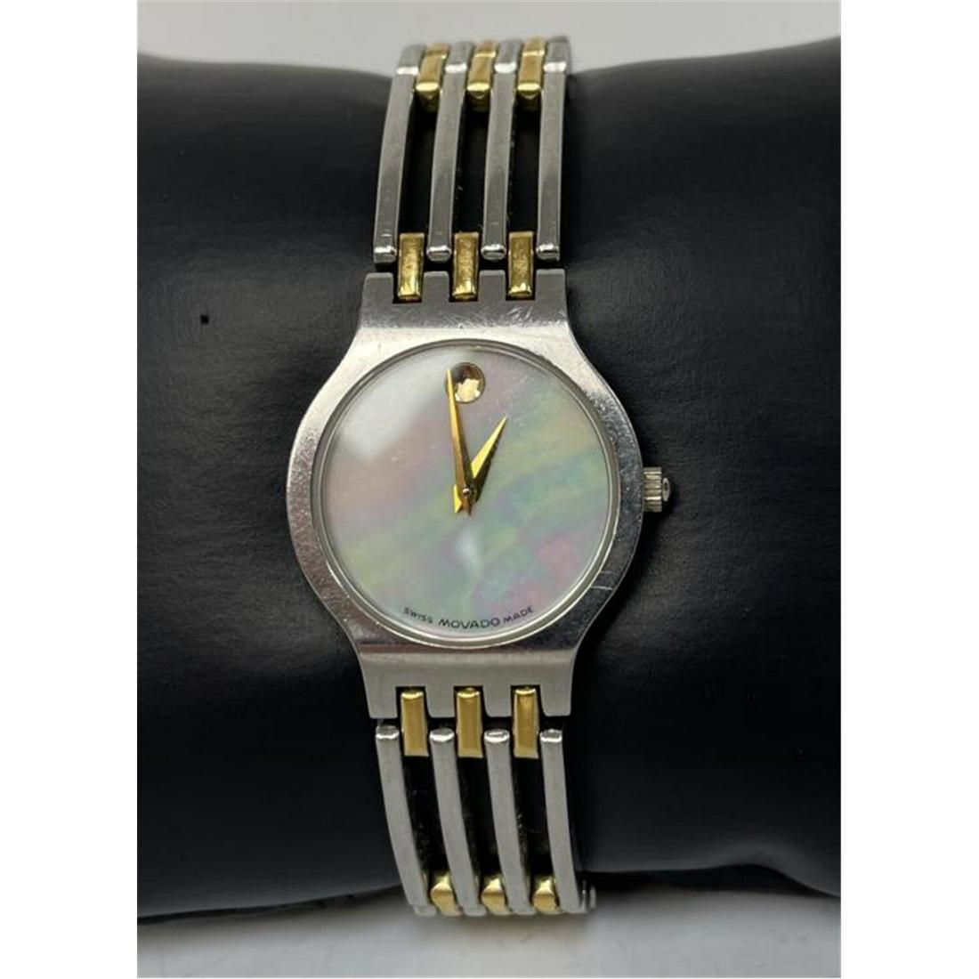 Vintage Movado Ladies Watch. Swiss Made: Vintage Movado Ladies Watch. Swiss Made. Condition: Appears to Be in Good Condition. Needs Battery. Please Note: We Cannot Guarantee the Workability or Mechanism of Any Vintage or Old Watches or Clock