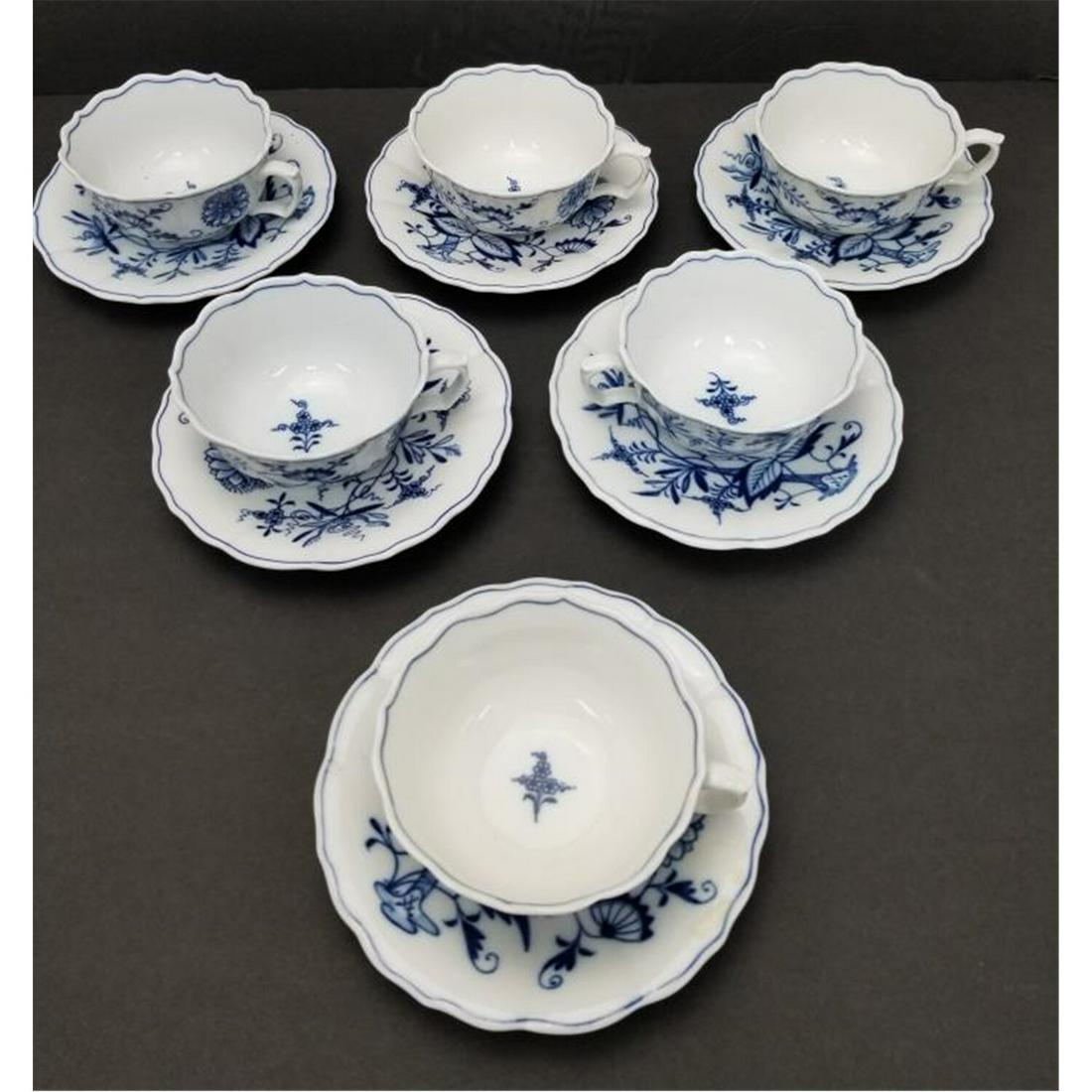 6 Antique Meissen German Blue Onion Cups & Saucers (1 of 3)