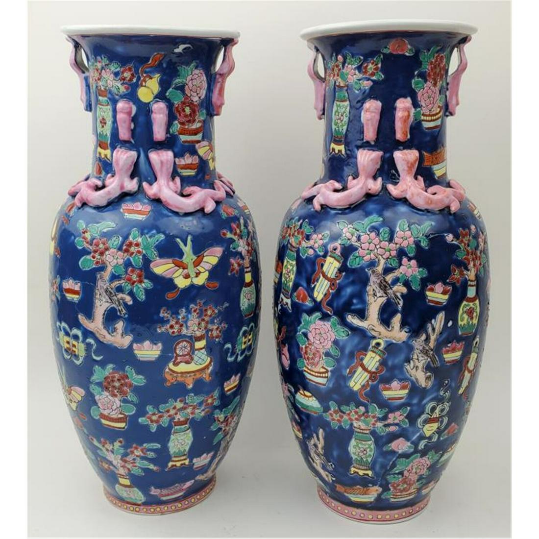 Pair of Chinese Enameled Porcelain Vases (1 of 5)