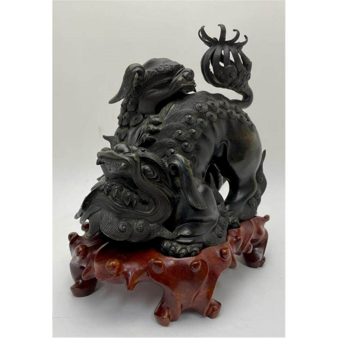 Antique 19th C. Japanese/Chinese Bronze Figure Foo Dogs (1 of 7)