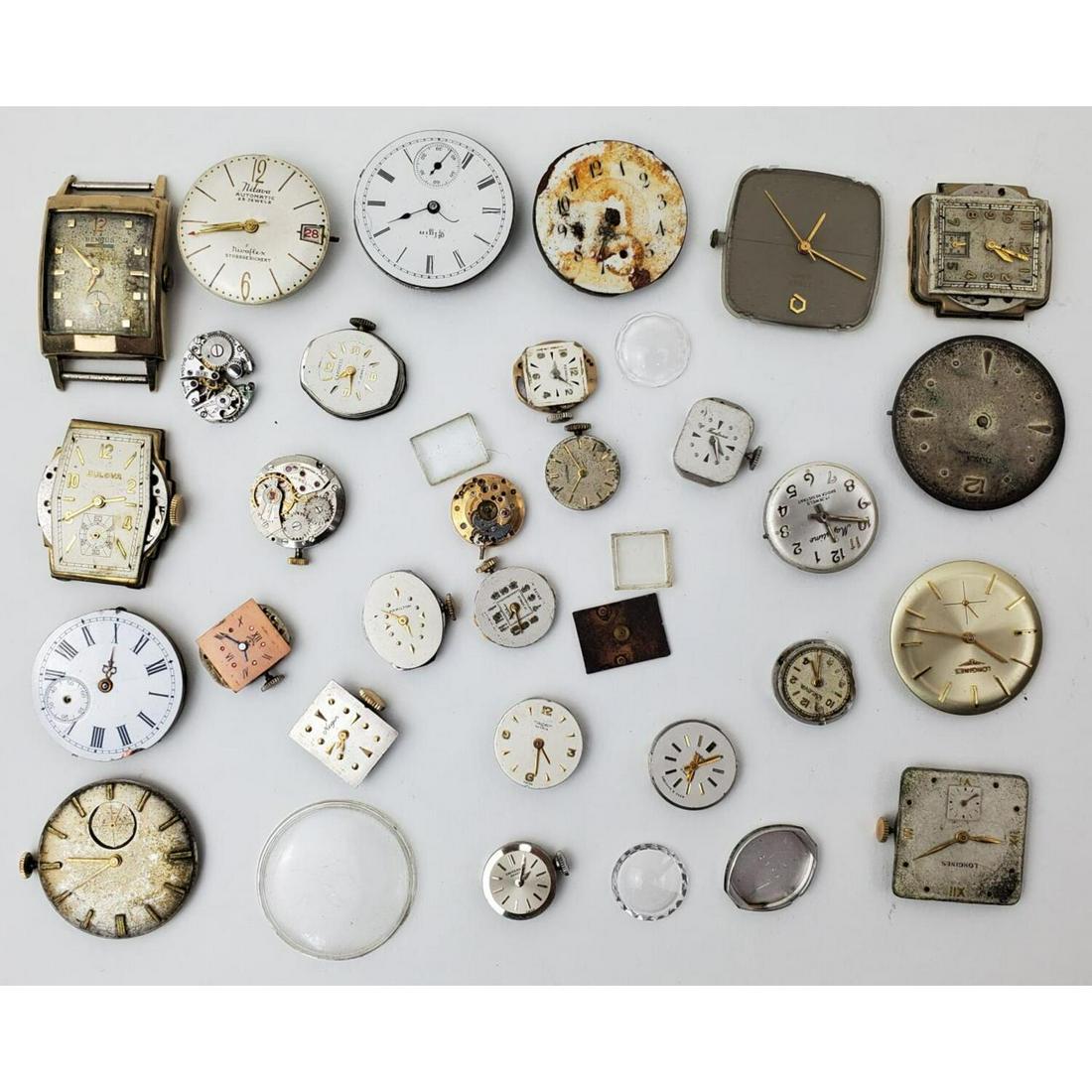 Large Lot of Vintage Mechanical Watch Movements (1 of 3)