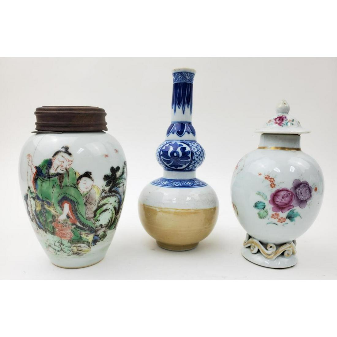 3 Antique Chinese Porcelain Items. (1 of 3)