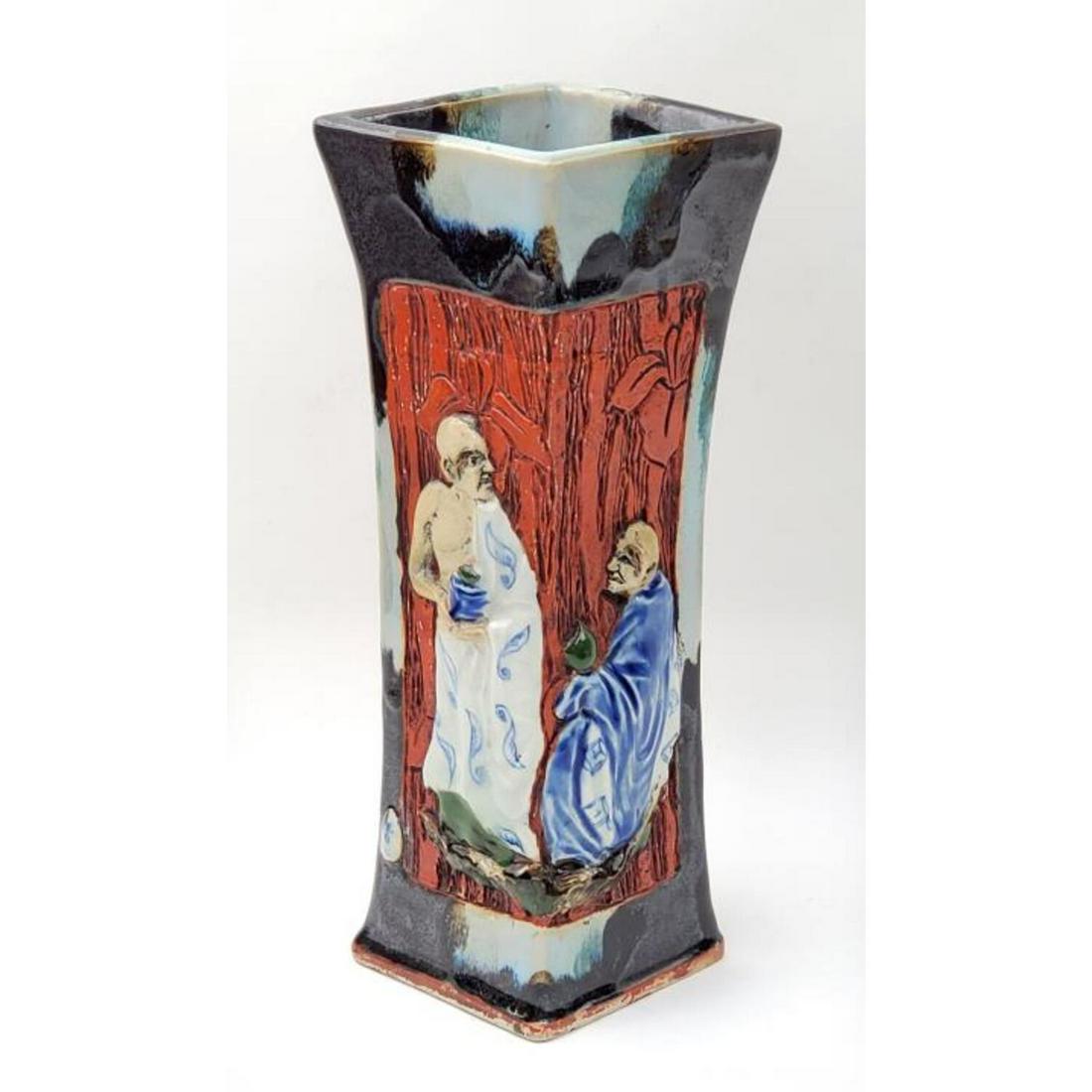 Sumeda Japanese Antique Porcelain Vase: Sumeda Japanese Antique Porcelain Vase. Fully Signed. Condition: Generally Very Good.Dimensions: H-12". Provenance: Private Lifetime Collection Long Island, NY. Please note the absence of a condition