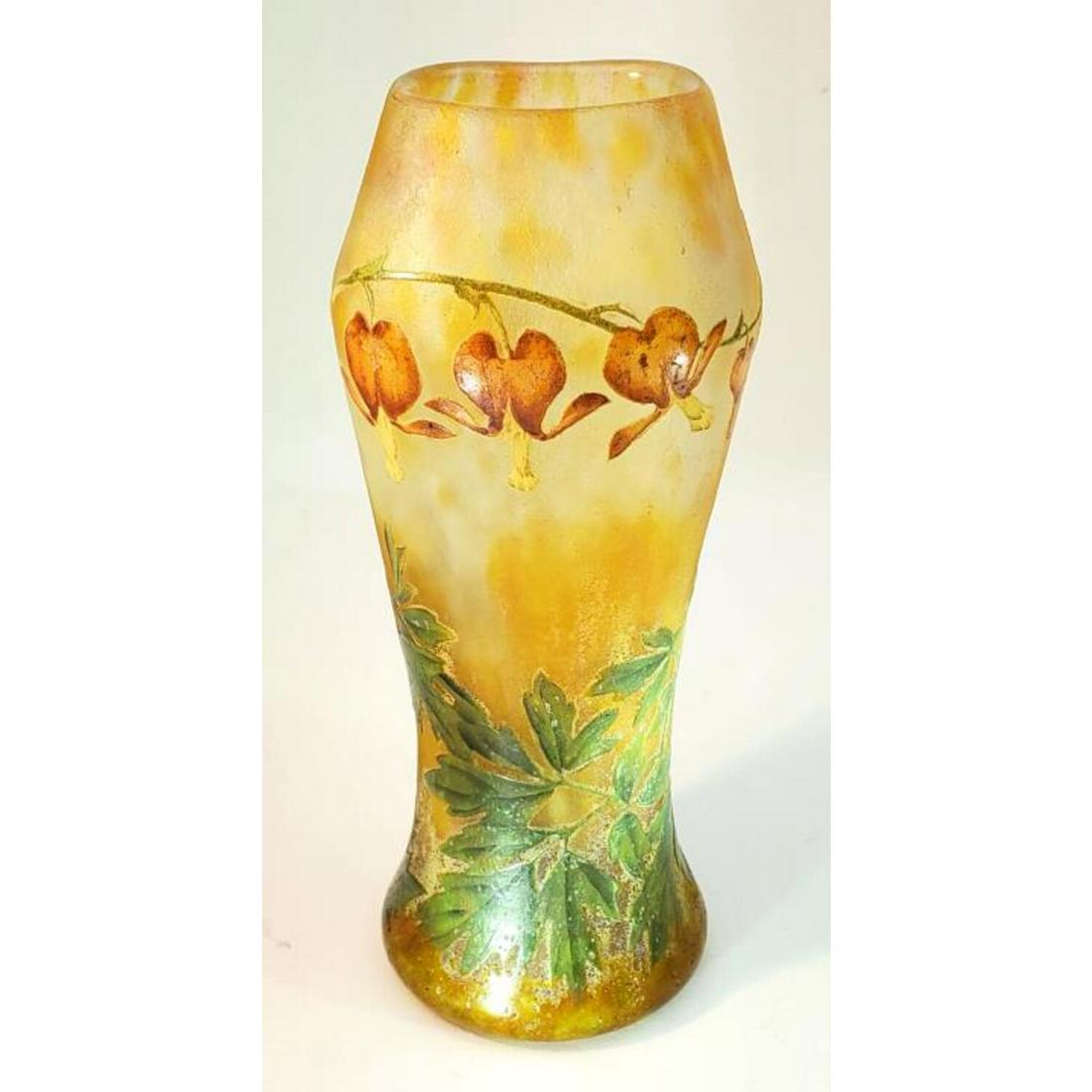 Daum Nancy Bleeding Heart Cameo/Enameled Vase: Daum Nancy Bleeding Heart Cameo and Enameled Glass Vase. Circa 1902. Condition: Excellent. Dimensions: H- 6.25". Provenance: From a Private Lifetime Collection of a Gentleman. Please note the absence