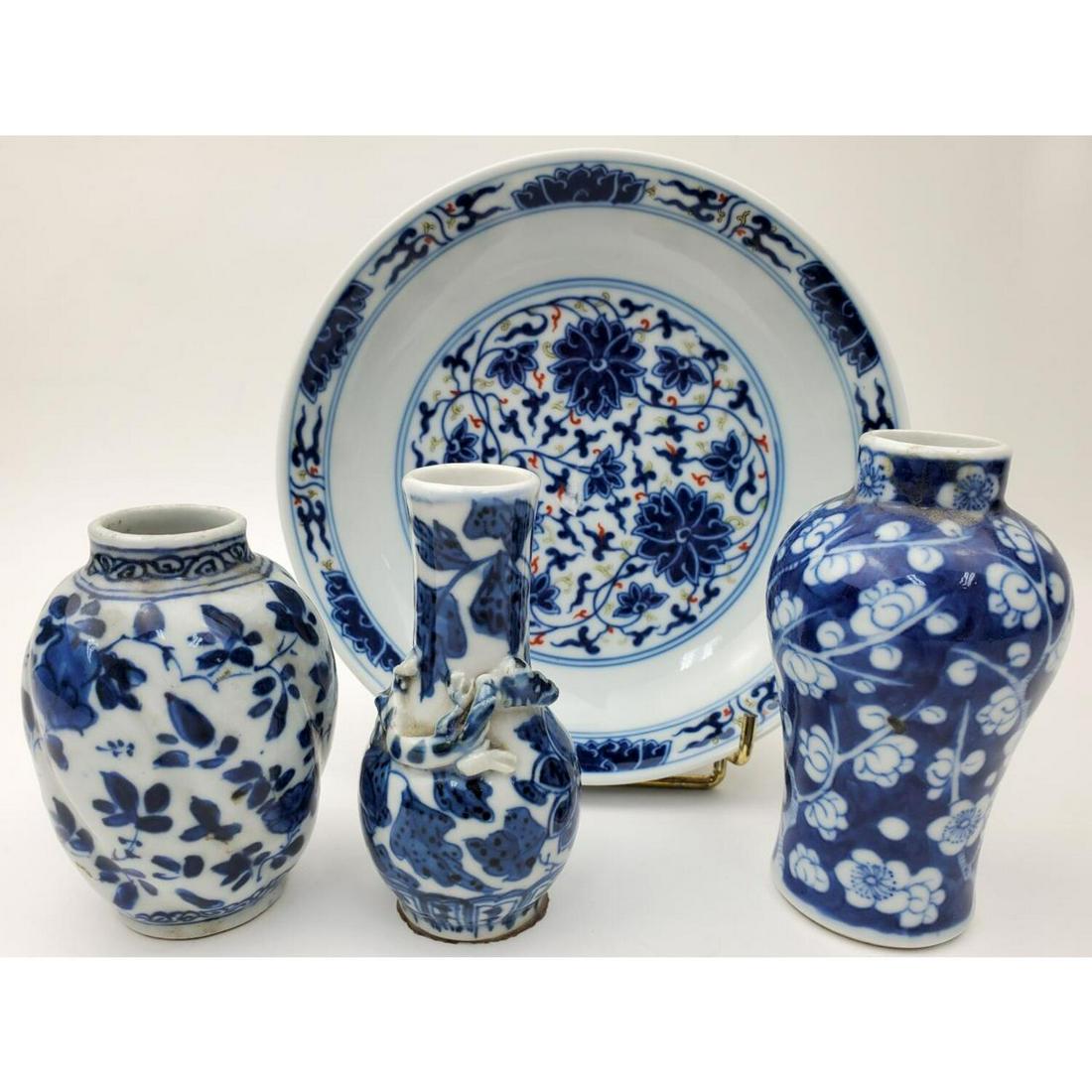 4 Chinese Blue and White Porcelain Items (1 of 4)