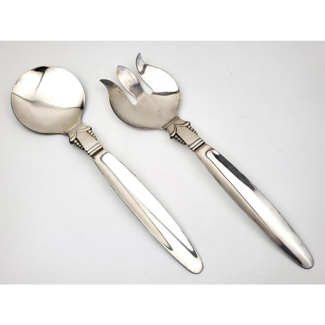Pair of Silver Plated Serving Pieces (1 of 3)