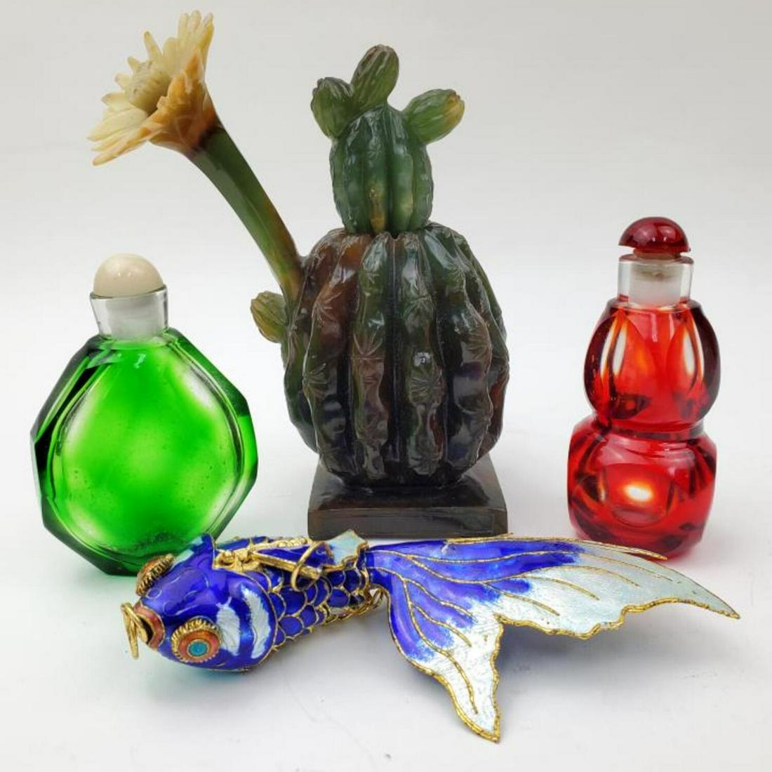 Lot of Chinese Items (1 of 3)