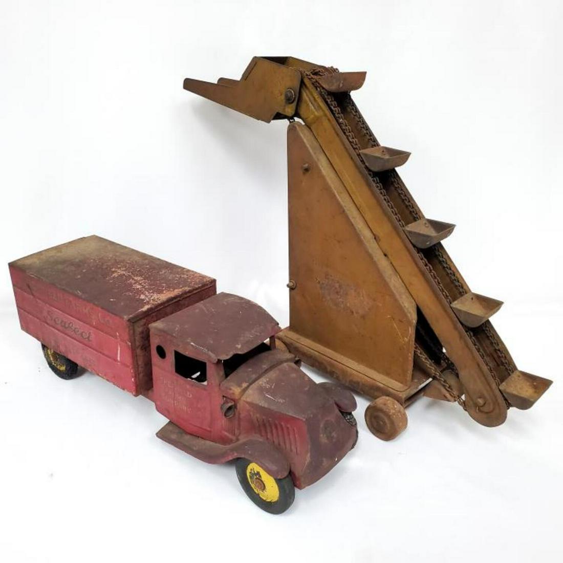 2 Large Antique and Vintage Metal Toys (1 of 4)