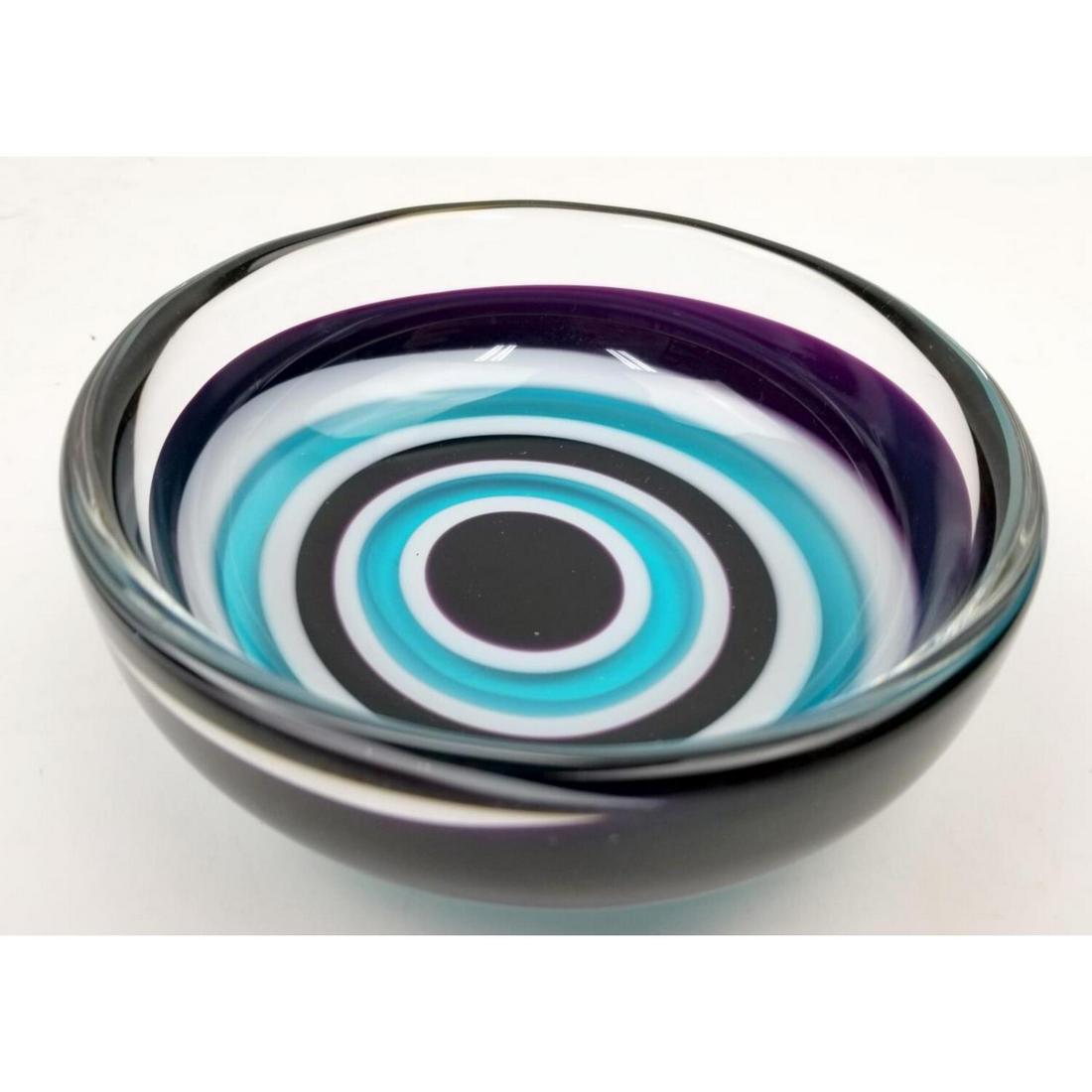 Vintage Baccarat France Art Glass Swirl Bowl: Vintage Baccarat France Art Glass Swirl Bowl. In Colors of White, Blue, and Purple. Condition: Excellent. Dimension: Dia- 5". Provenance: From the Collection of a New Jersey Doctor.Please note the abs