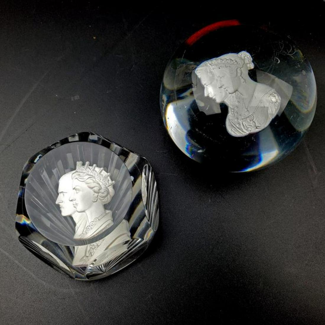 Lot of 2 Vintage 1950s Sulfide Paperweights (1 of 4)