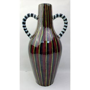 San Polo Venezia Italy 2 Handle Porcelain Vase: Large San Polo Venezia Italy 2 Handle Porcelain Vase. Condition: Excellent. Dimension: H- 6", Handle to Handle- 9". Provenance: Private Collection of the Estate of a Long Time Famous Collector. Please