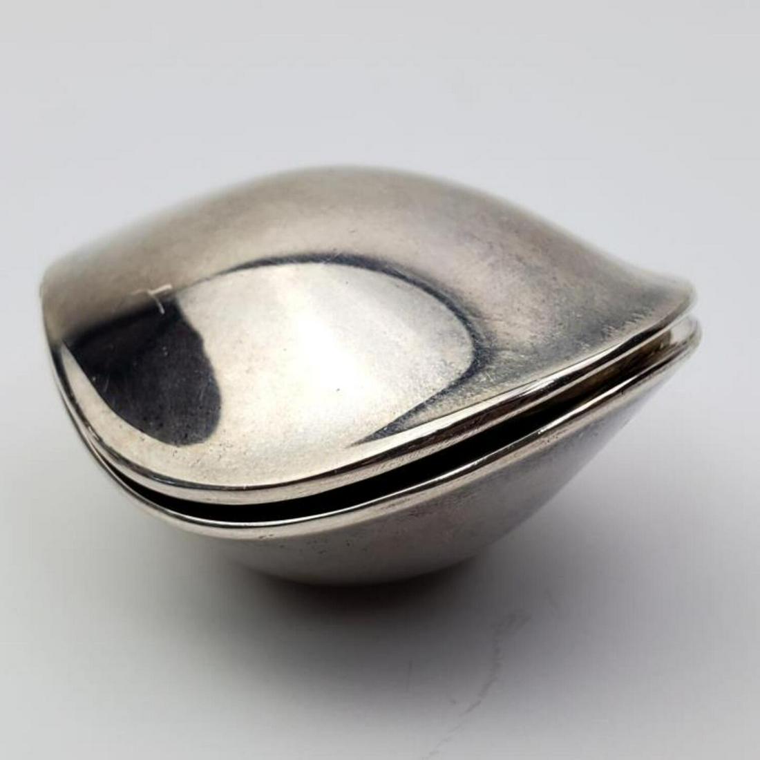 Fine Georg Jensen Sterling Silver Small Pill Box (1 of 4)