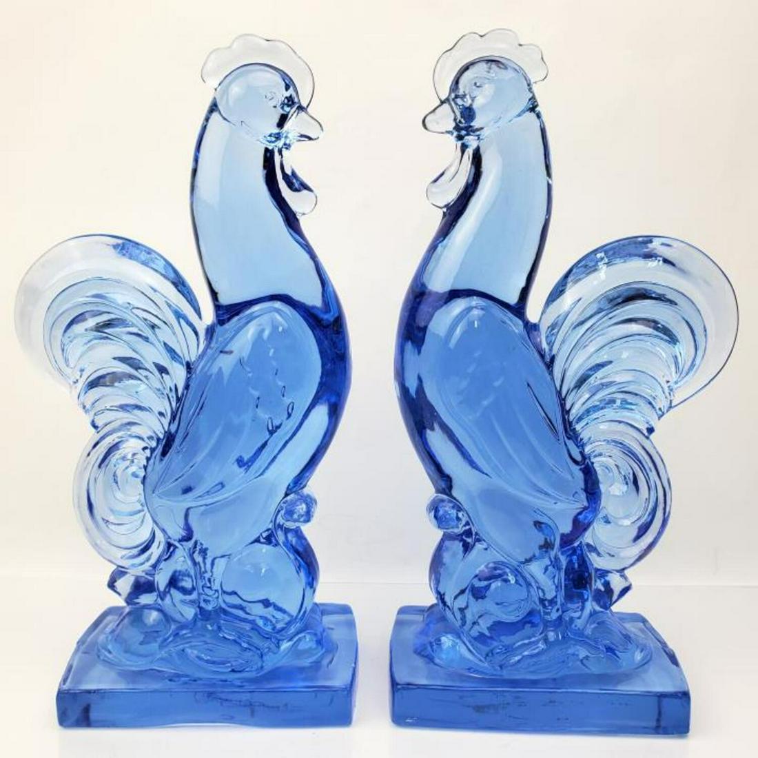 Fine Pair of Blue Moon Art Deco Glass Roosters (1 of 4)