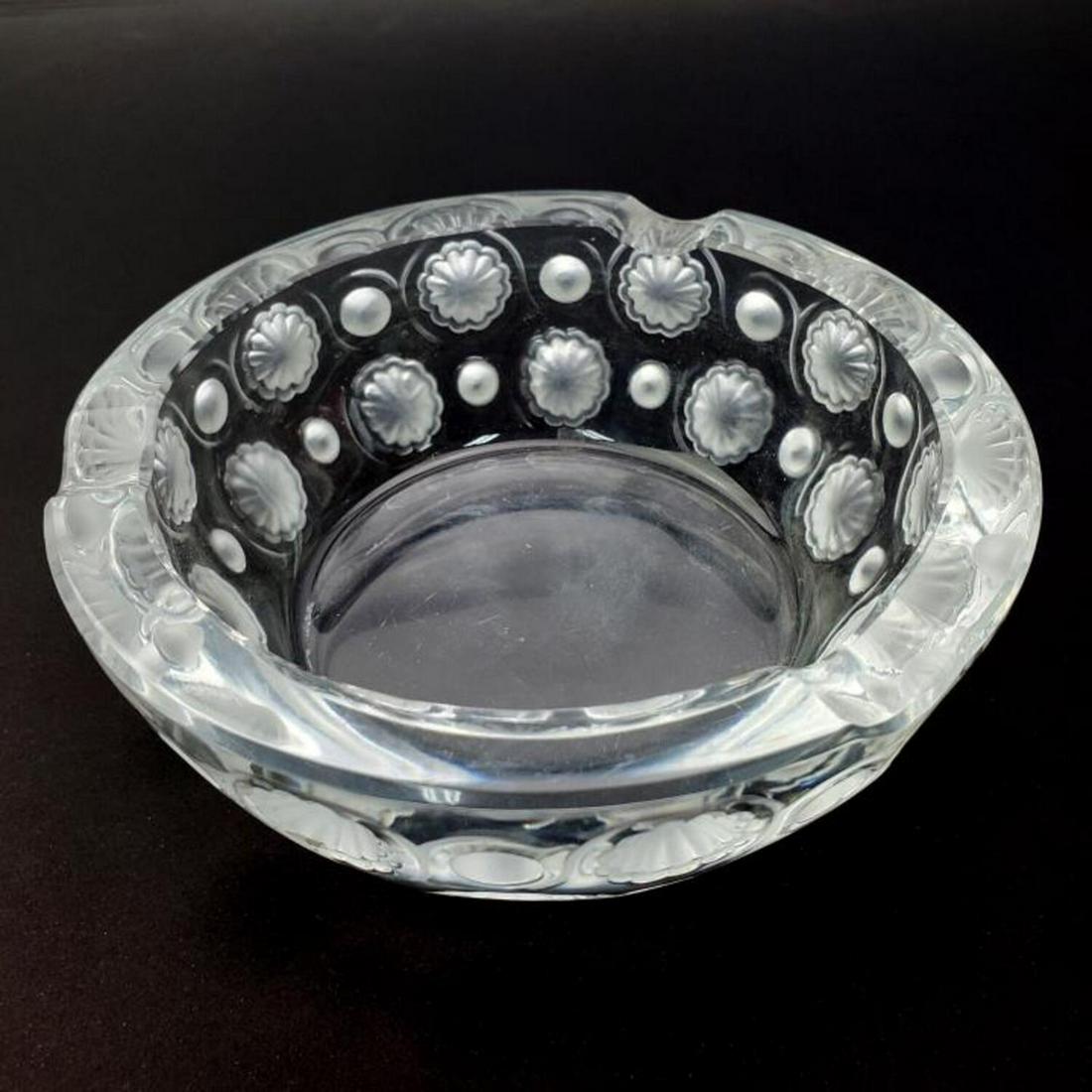 Lalique France "Tokyo" Glass Ashtray: Lalique France "Tokyo" Glass Ashtray. Fully Signed. Condition: Excellent. Dimensions: Dia- 5.5", H- 2". Provenance: From a Long Island, NY Home. Please note the absence of a Condition Report does not 