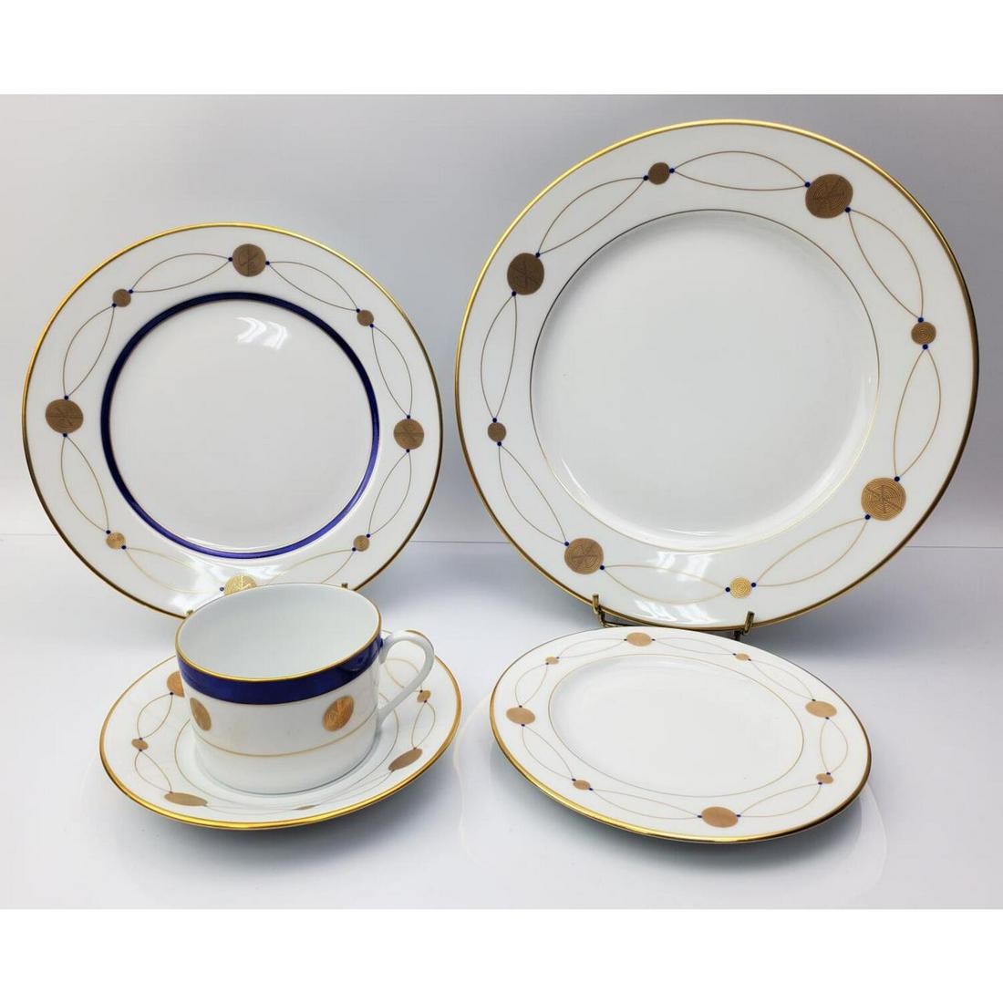 5 Piece Limoge France "Ebotan"  Porcelain Set (1 of 5)