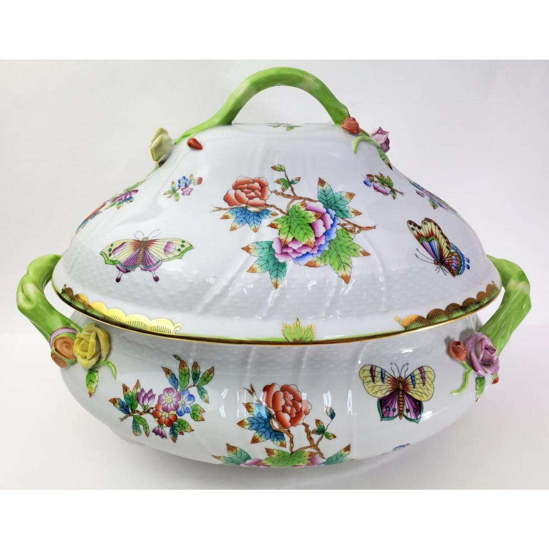 Large Herend "Queen Victoria" Pattern Tureen (1 of 9)