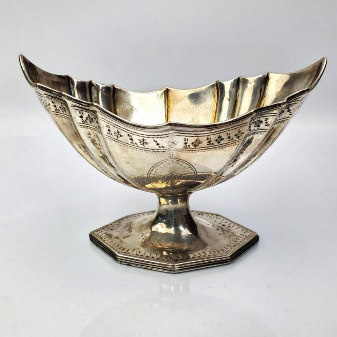 English George III SterlingSilver Footed Bowl 1788 (1 of 4)