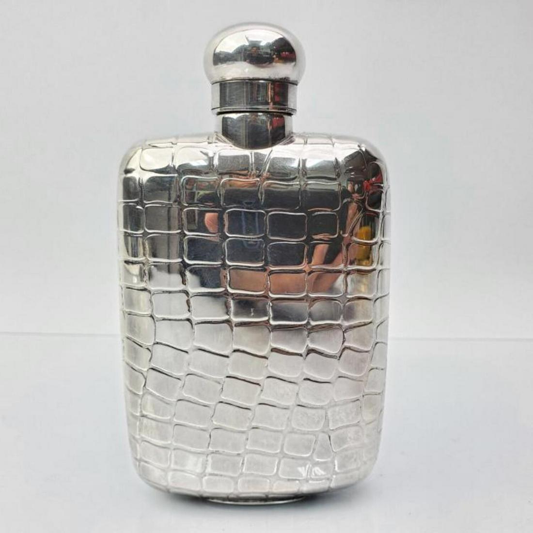 Unusual Sterling Silver Flask. Fully Hallmarked. (1 of 4)