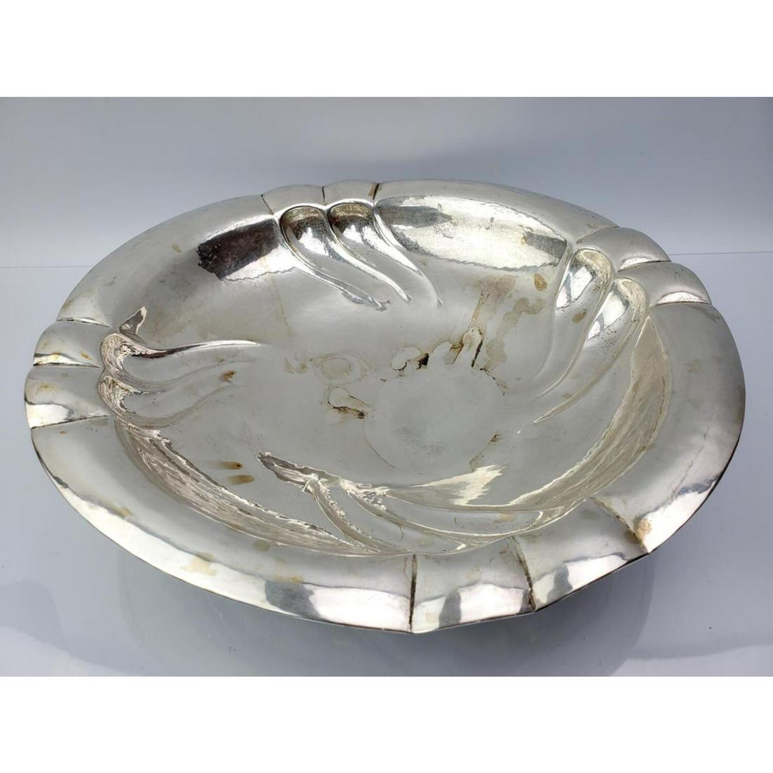 Large German 800 Silver Hand Hammered Footed Bowl (1 of 3)